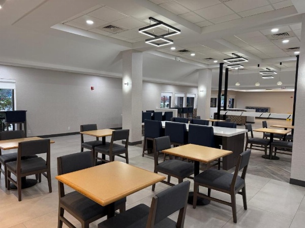 Quality Inn & Suites Baton Rouge West - Port Allen image 5